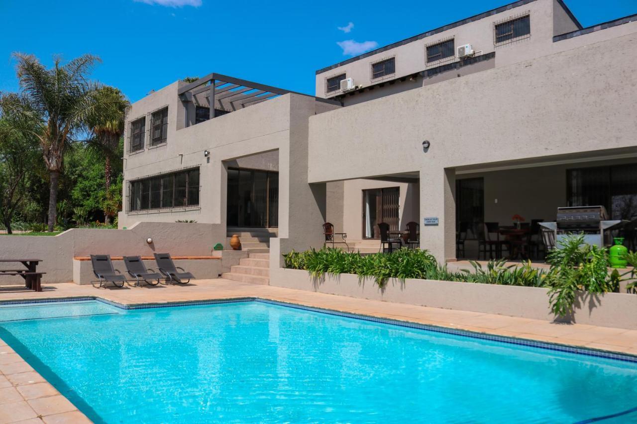 Fair Glen Hotel Kyalami Luaran gambar